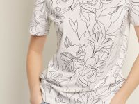 Футболка приталенного силуэта с цветочным принтом
