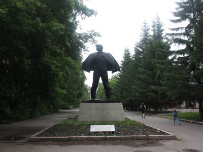 Монумент "Целинник"