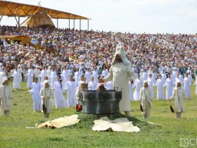 Фото: открытие Ысыаха Туймаады-2025