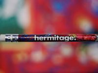 Карандаш "Красная комната"