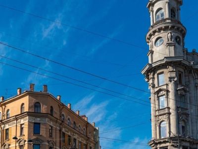 По дворам и парадным Владимирской