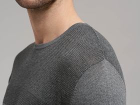 Джемпер полуприлегающего кроя с шерстью