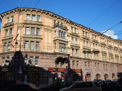 Дом по Невскому пр.