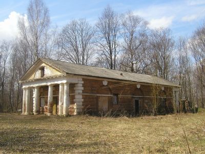 Притвор и трапезная Ильинской церкви
