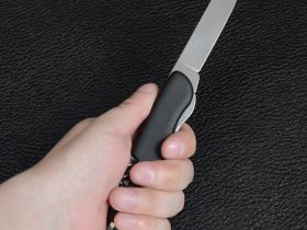 Нож перочинный Victorinox Picknicker, сталь X55CrMo14, рукоять Nylon, черный, 11 функций, 111мм