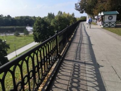 Решетки и откосы Которосльной набережной