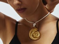 Колье, Золотой