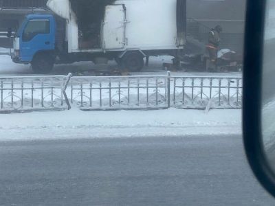 В центре Якутска загорелся грузовик