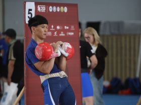 Намский улус приехал в качестве фаворита в гиревом спорте Игр Манчаары