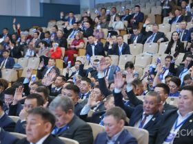 В Якутии пересмотрят оплату труда муниципальным служащим