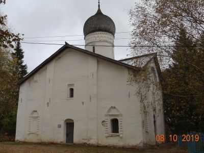 Церковь Благовещения в Аркажах