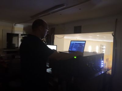 Владимир Путин призвал разобраться с оснащением сельских кинотеатров