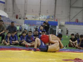 Звёзды Игр Дыгына воспитали новых победителей первенства Якутии