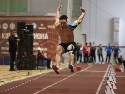 Кобяйский многоборец Алексей Уваровский вышел в лидеры после двух состязаний Кубка чемпиона