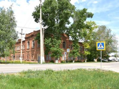 Дом, где находился штаб 4-й армии Восточного фронта и где бывал видный партийный и государственный деятель М.В. Фрунзе