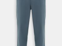 Укороченные брюки широкого кроя