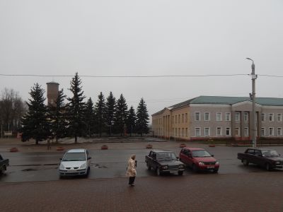 Бюст В.И. Ленина, скульптор А.Г. Сергеев, гранит, 1980 г.