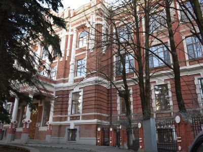 Мариинский институт благородных девиц