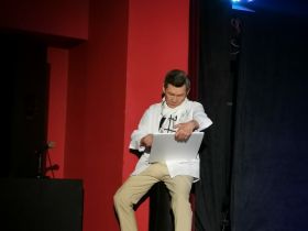 Спектакль-размышление об одиночестве и поиске себя покажут в якутском Саха театре