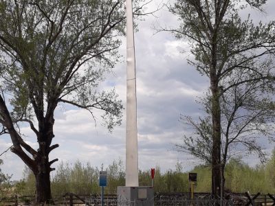 Братская могила разведчиков Первой Тюменской революционной флотилии