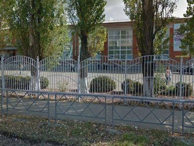 Памятное место, где в 1936 - 1937 годы в школе учился Герой Советского Союза К.В. Шпак