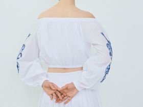 Укороченная блузка с открытыми плечами, Белый