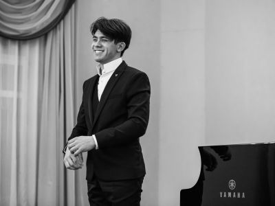 Билеты на Джордж Харлионо (Филармония им. Шостаковича. Малый зал) / Концерт | Афиша | ИнфоТаймс