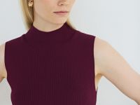 Вязаное платье в рубчик с воротником-стойкой, Фиолетовый