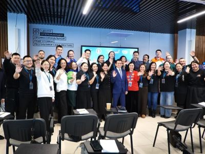 О наставничестве поговорили с участниками фестиваля «Муус Устар» финансисты