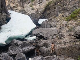 «В горах Семи Хребтов. Водопады хребта Сэттэ Дабан»