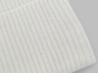 Шапка с отворотом тонкой пряжи