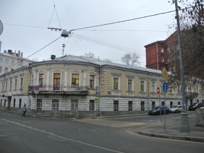 Городская усадьба Венедиктовых–Шнаубертов–Б.Ш.Моносзона, 1-я пол. XVIII в.–нач. XX в., архитектор С.С.Эйбушитц