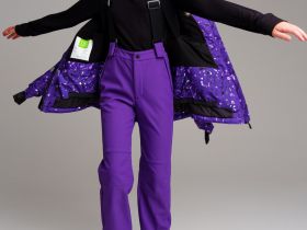 Куртка текстильная с полиуретановым покрытием для девочек