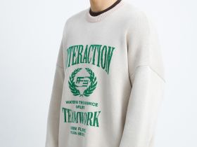 Вязаный джемпер с принтом из коллаборации с maneken