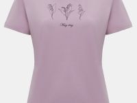 Базовая футболка приталенного силуэта