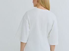 Футболка с брошью, Белый