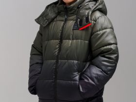 Куртка текстильная с полиуретановым покрытием для мальчиков