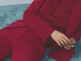 Однобортный приталенный жакет, Красный