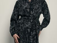 Платье с цветочным принтом и поясом