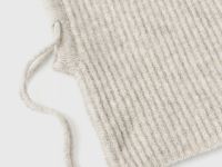 Вязаный капор, Бежевый