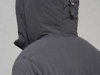 Утепленное стеганое полупальто с капюшоном