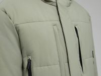 Утепленная куртка с капюшоном