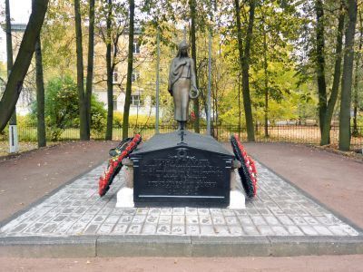 Братская могила воинов Советской Армии, погибших в годы Великой Отечественной войны 1941- 1945 гг.