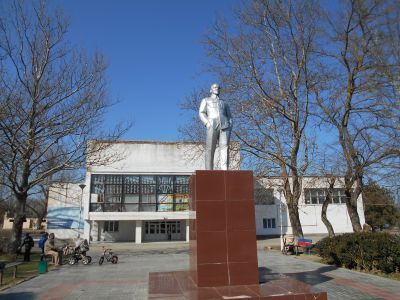 Памятник В.И. Ленину