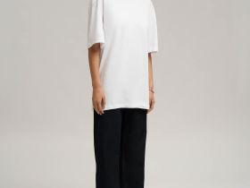 Футболка свободного кроя из джерси