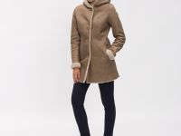 Женская куртка Lacoste