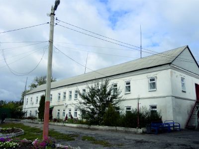 Корпус фабрики со Спасской церковью