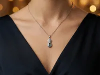 Подвеска из серебра с хромдиопсидом и бриллиантами э0636пд01260350