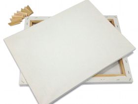 Холст на подрамнике грунтованный "Художник" мелкозернистый 50x80 см (хлопок 100%)