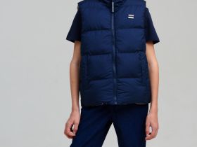 Жилет текстильный с полиуретановым покрытием для мальчиков